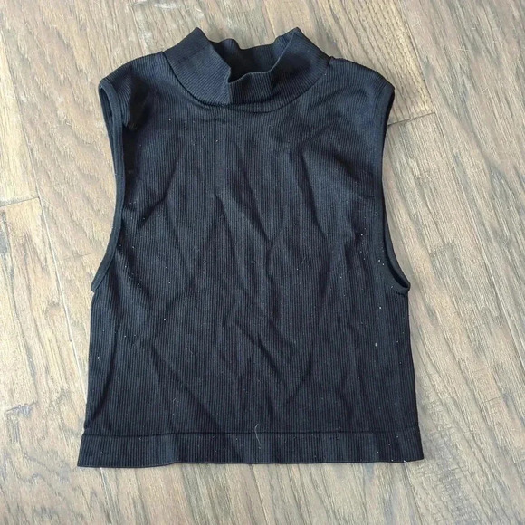 Stretchy  Top - Picture 2 of 6